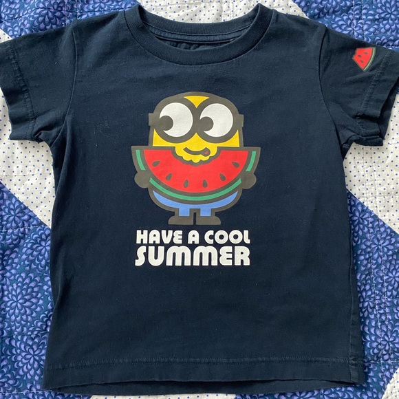 Uniqlo Other - Minion T-Shirt